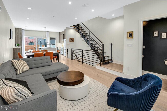 Foto del edificio - 2058 E Susquehanna Ave