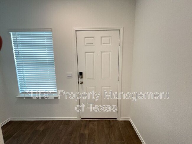 Foto del edificio - 14813 Grey Ghost Wy