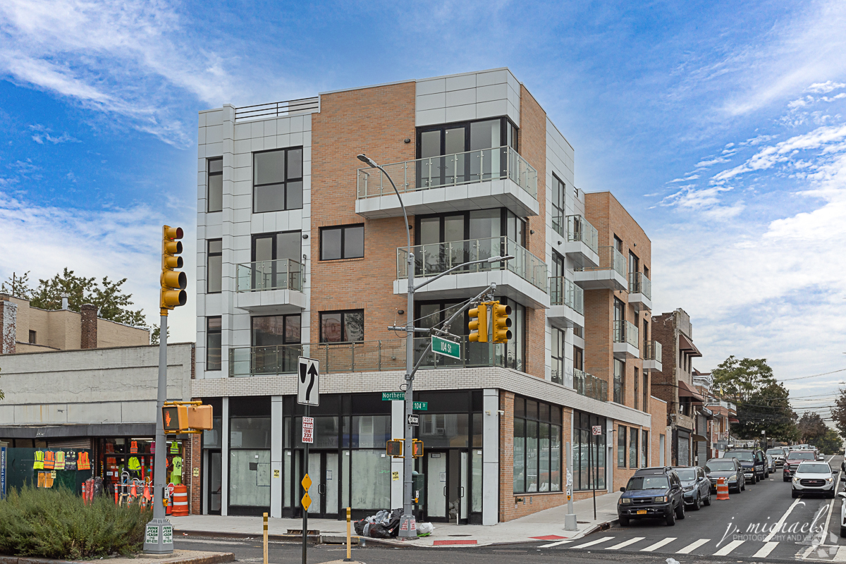 Apartments In East Elmhurst