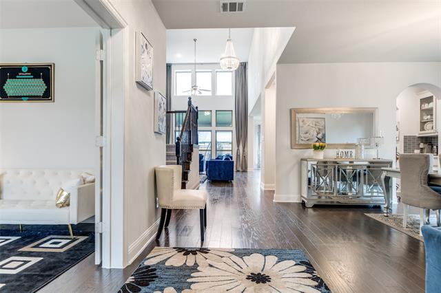 Foto del edificio - 14513 Shady Grove Ln