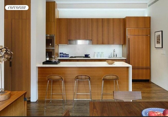 Foto del edificio - 130 Watts St