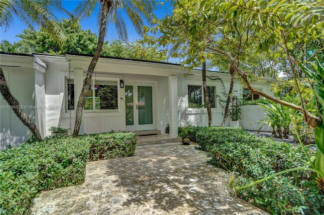 Foto del edificio - 285 Glenridge Rd