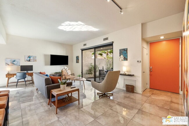 Foto del edificio - 427 N Calle Rolph