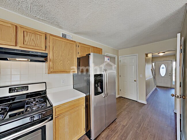 Building Photo - 4473 High Gate Ct NW