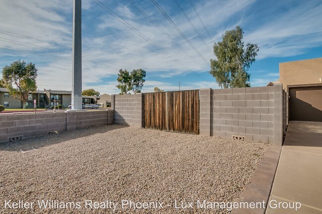 Building Photo - 2 br, 2 bath House - 460 North 64th Place