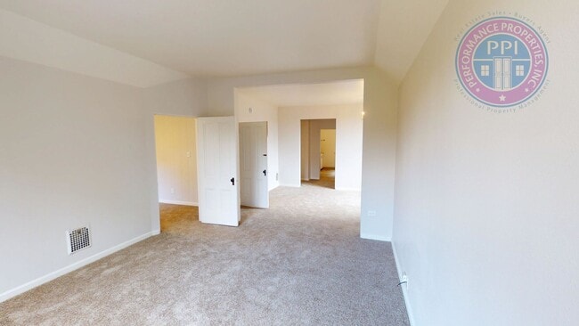 Building Photo - pal5781