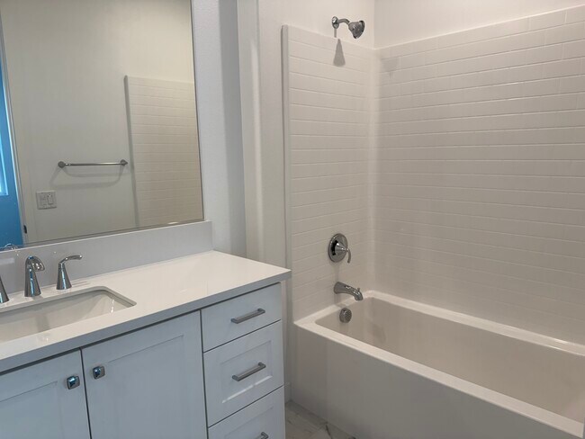 Foto del edificio - 26849 Laurel Mountain Loop