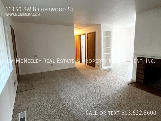 Building Photo - 13150 SW Brightwood St
