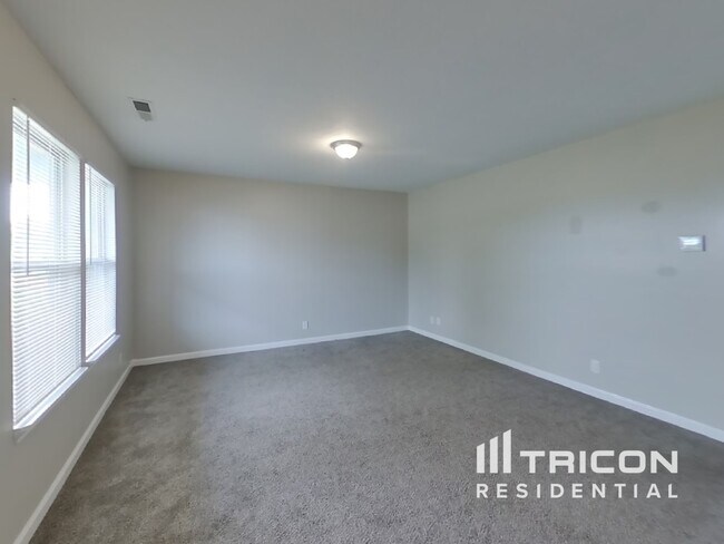 Foto del edificio - 101 Bent Stream Ln