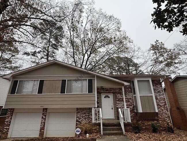 Building Photo - 2607 Elkhart Dr