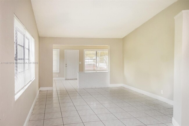 Foto del edificio - 1501 NW 16th Ln
