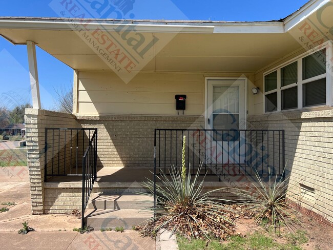 Photo - Cute Home Available!