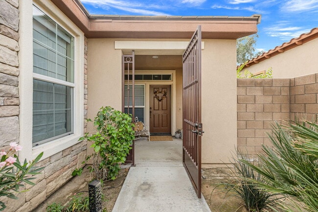 Foto del edificio - 81835 Golden Star Way