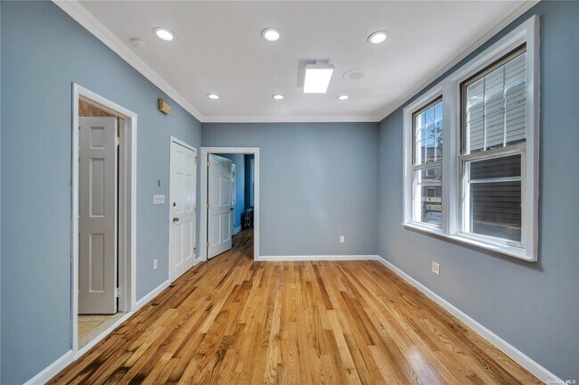 Building Photo - 55-10 68th St