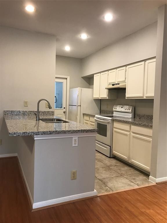 Building Photo - 7272 Regency Square Ct