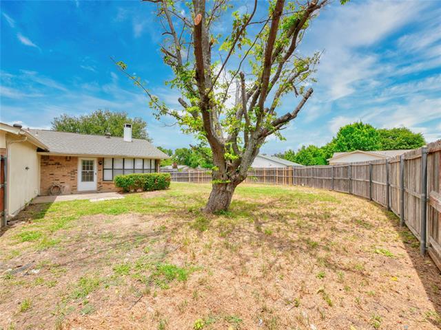 Building Photo - 1472 Rockshire Dr