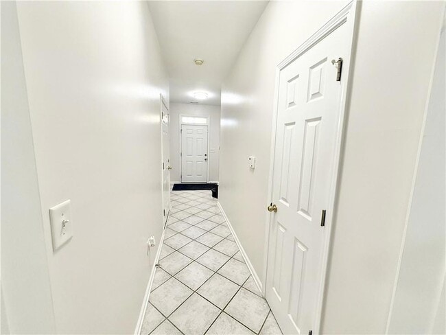 Building Photo - 5358 Beaver Br