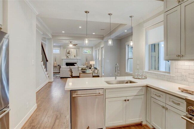 Foto del edificio - 826 Dorothy St