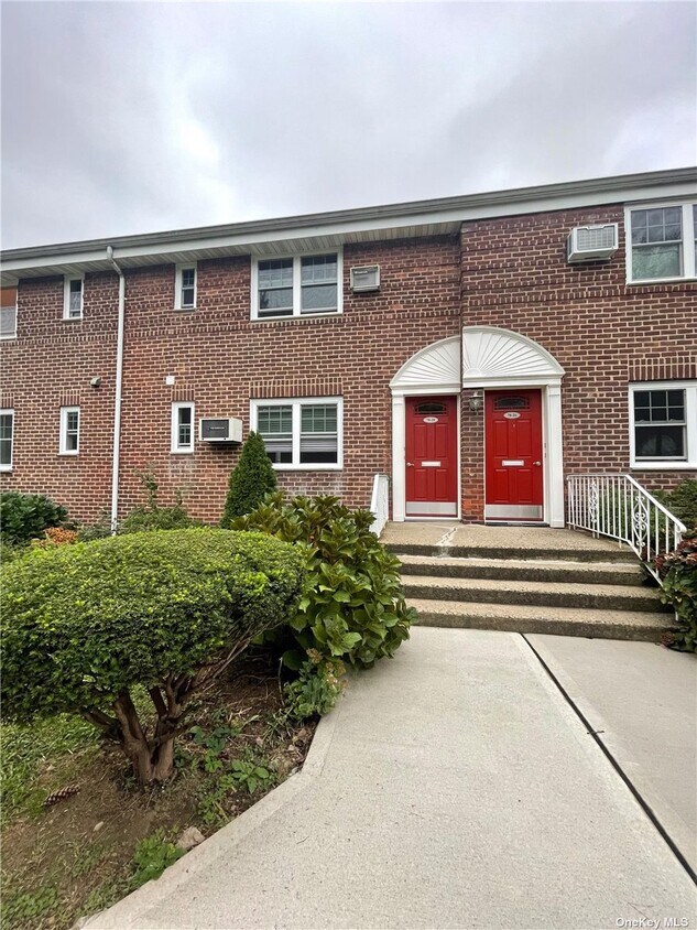 Primary Photo - 78-28 226th St
