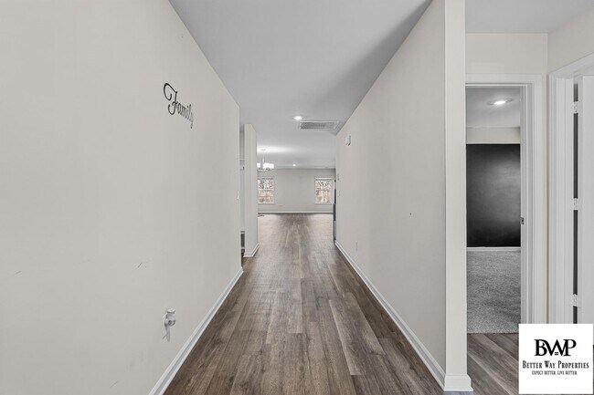 Foto del edificio - 737 Wimbee Ct