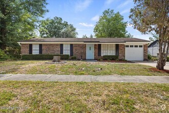 Building Photo - 2650 Debbie Ct