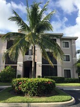 Building Photo - 3022 Alcazar Pl