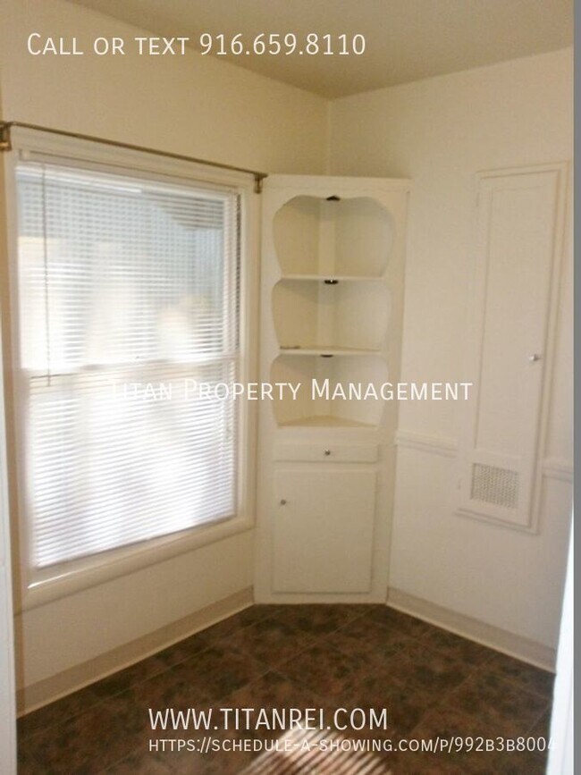 Foto del edificio - Super Cute Midtown Downstairs 1Bed/1Bath A...