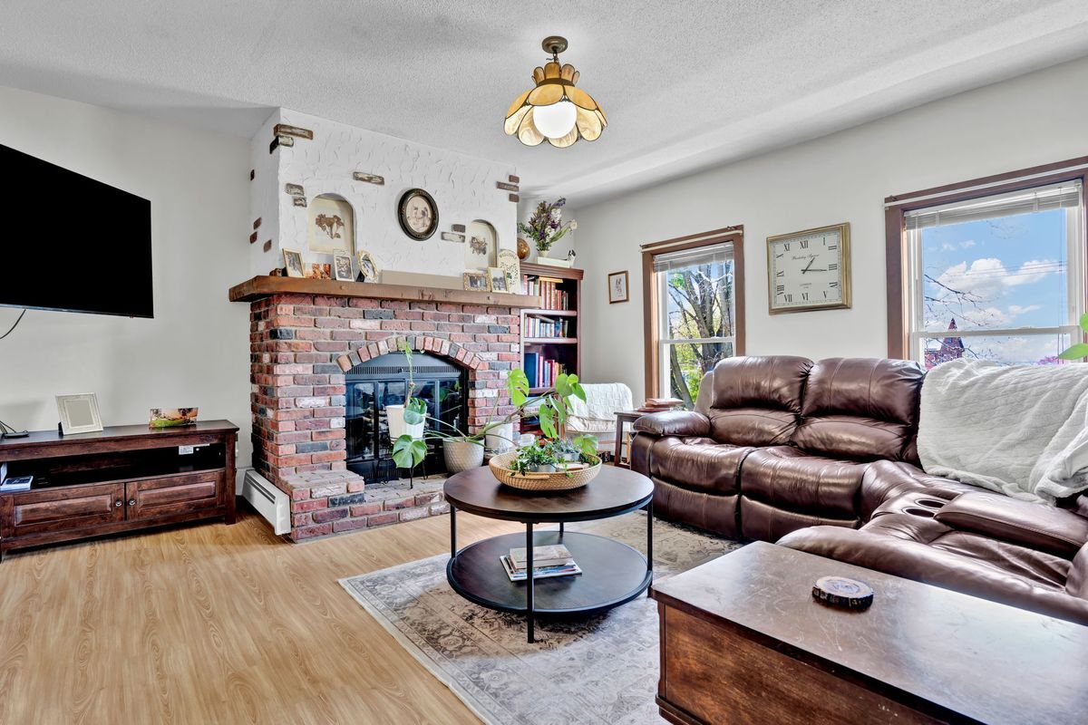 Foto principal - 853 Townsend Ave