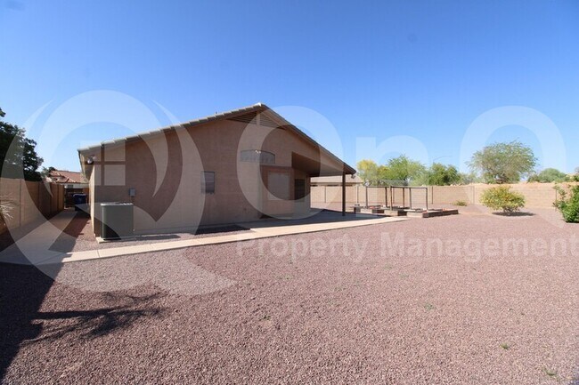 Foto del edificio - 9953 E Onza Ave