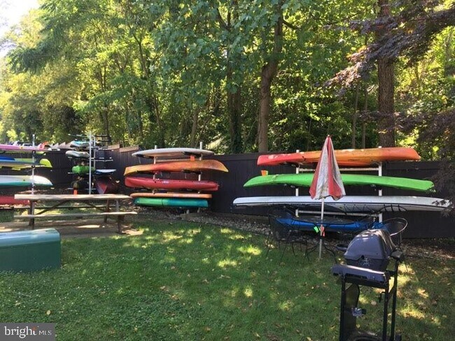 Foto del edificio - 304F Forbes St