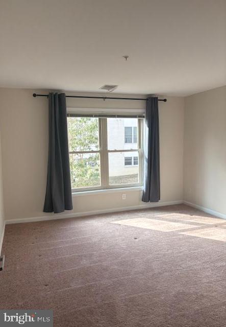 Building Photo - 1138 Cove Rd