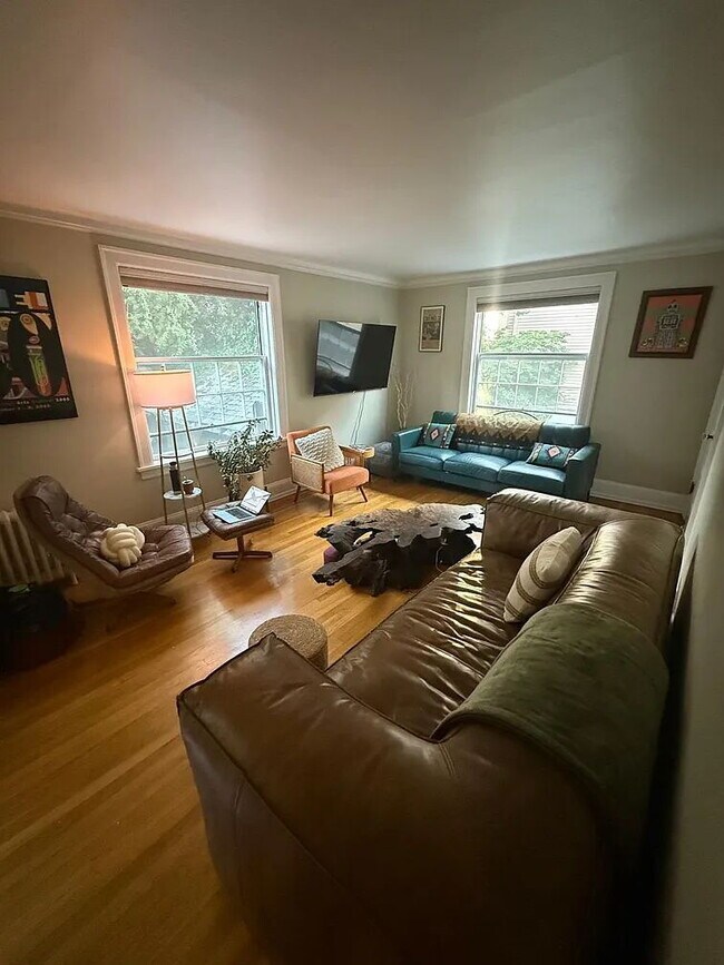 Foto del edificio - "Charming 1-Bedroom Retreat in the Heart of Seattle's Bustling Capitol Hill!"