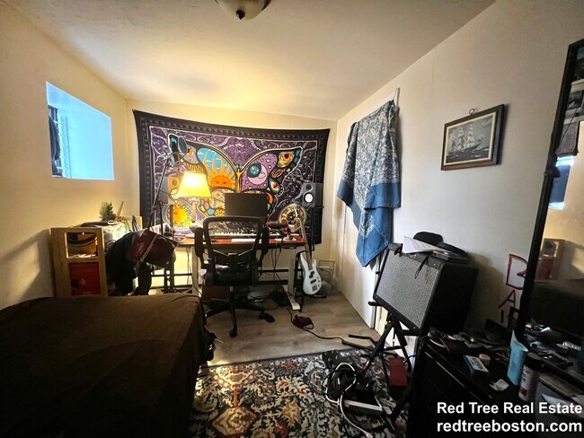 Foto del edificio - 19 Brighton Ave