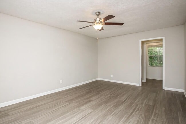 Interior Photo - Copa Parque