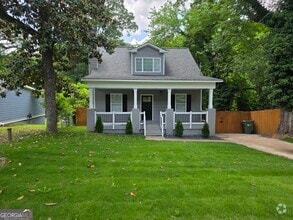 Building Photo - 135 Howell Dr SW