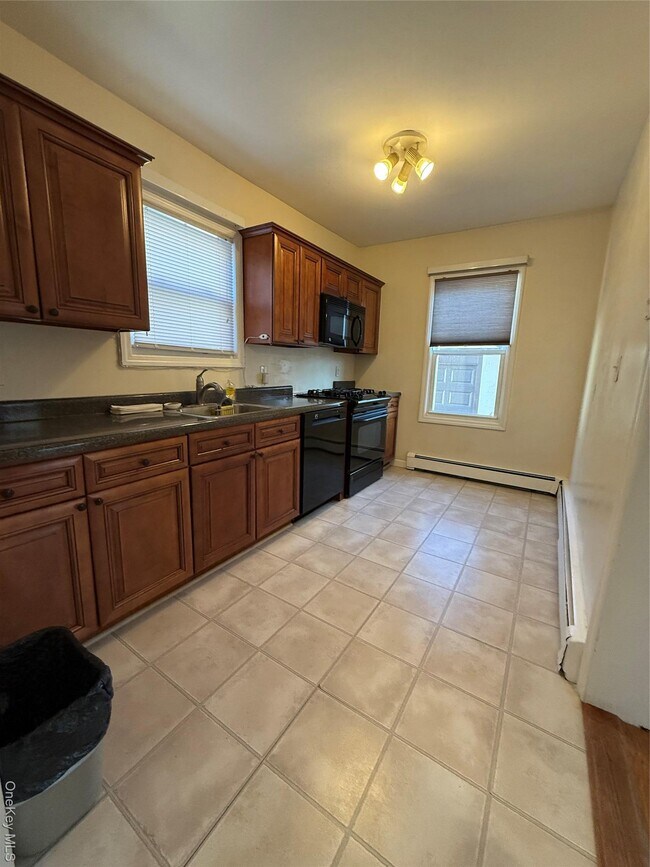 Foto del edificio - 283 Houston Ave