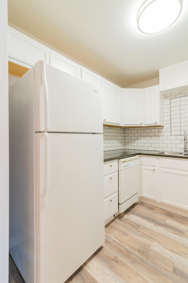 Building Photo - 116 Briarcliff Dr