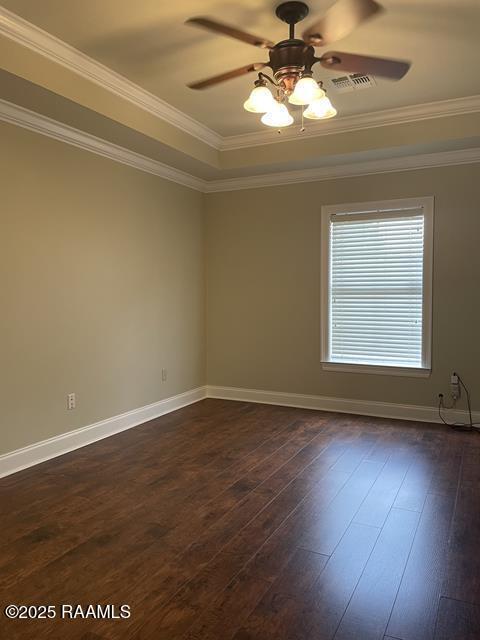 Building Photo - 132 La Rue Vil