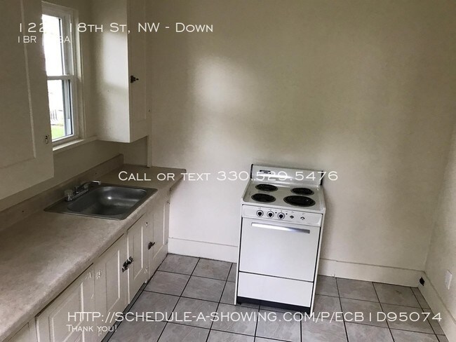 Building Photo - 1224 18th St NW