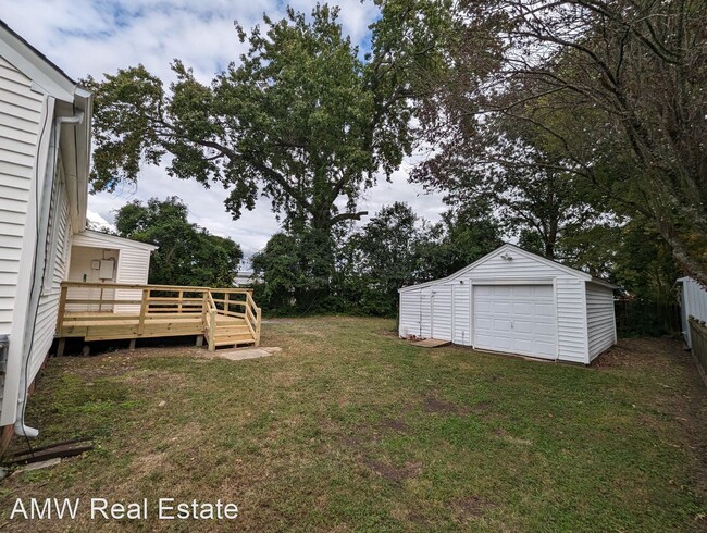 Building Photo - 2 br, 1 bath House - 62 Woodfin Road