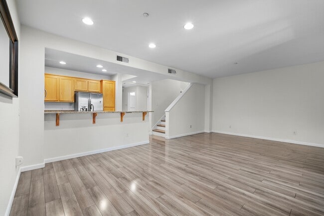 Photo - 628 Boardwalk Way (San Jose, CA) Townhome