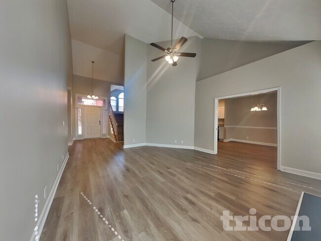 Foto del edificio - 6640 Sugar Valley Dr