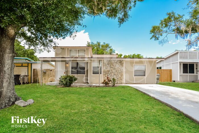 Foto principal - 531 Martin Pl Blvd