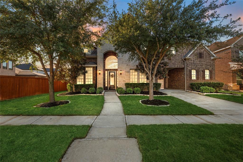 Foto principal - 10511 Trinity Springs Dr