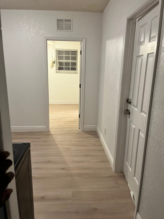 Primary Photo - 7065 NW 49th Ct