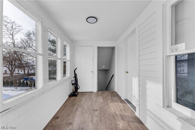 Foto del edificio - 6632 Fleet Ave