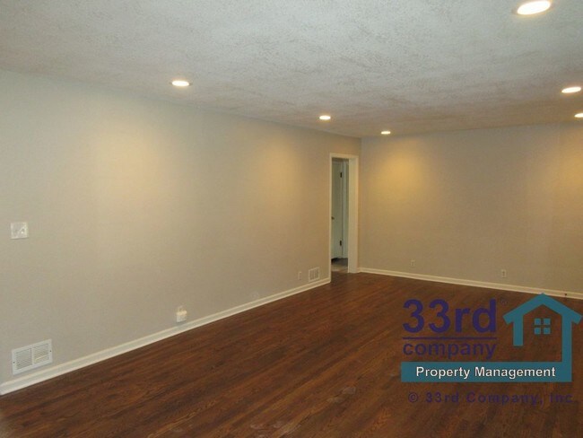 Foto del edificio - 804 S Weaver St