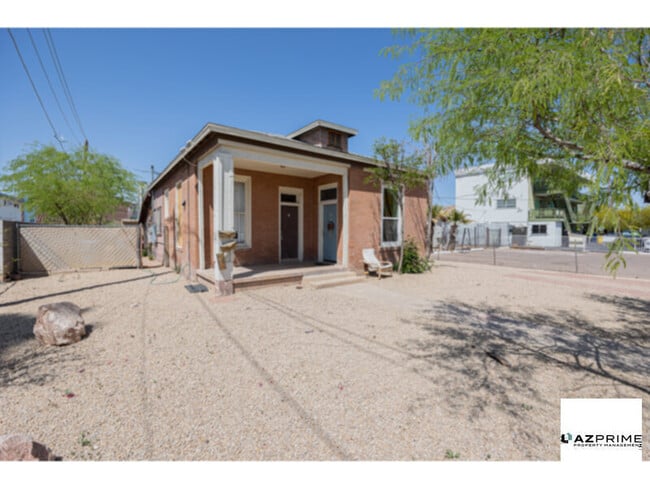 $500 OFF FIRST MONTH'S RENT MOVE IN SPECIA... - $500 OFF FIRST MONTH'S RENT MOVE IN SPECIA... House