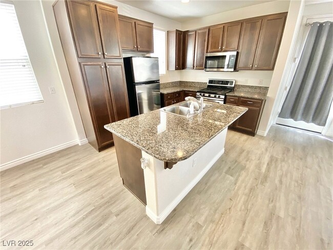 Foto del edificio - 9088 Mount Wilson St