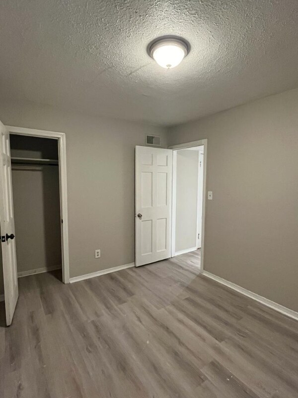 Foto del edificio - 285 E 200th St